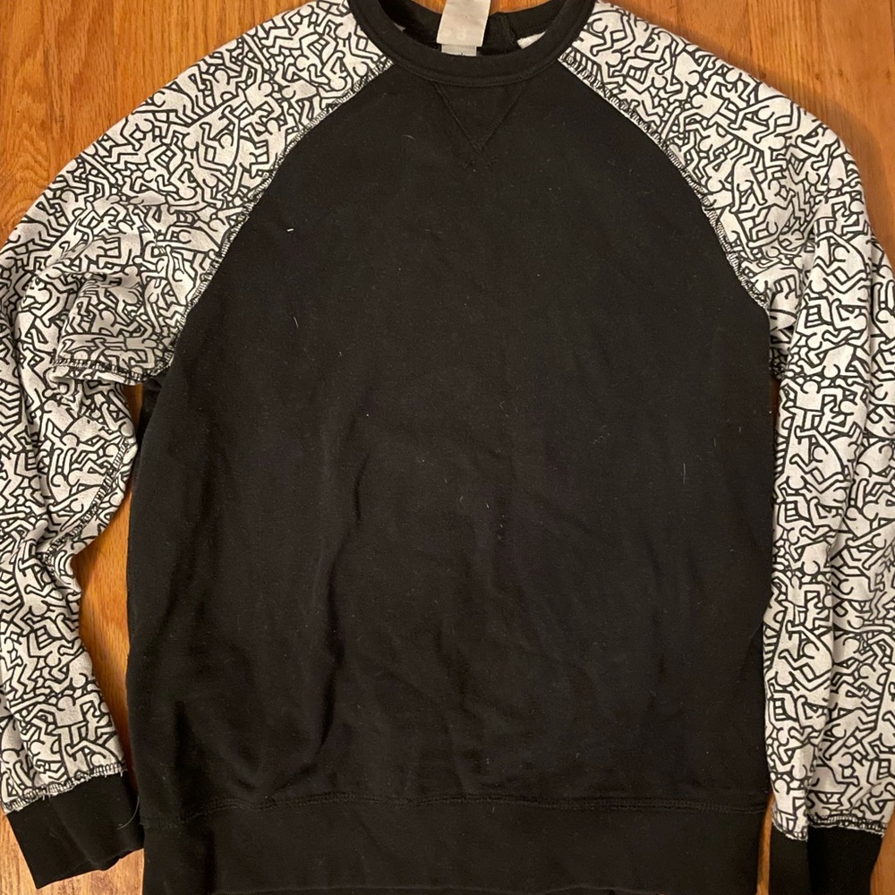 Super cute Kieth Haring official vintage sweater